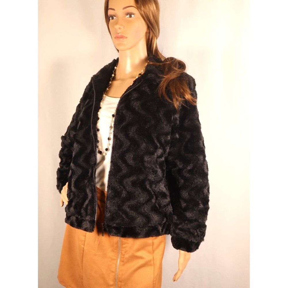 Alfred Dunner Petite Black‎ Faux Fur Jacket with Zipper Size PM